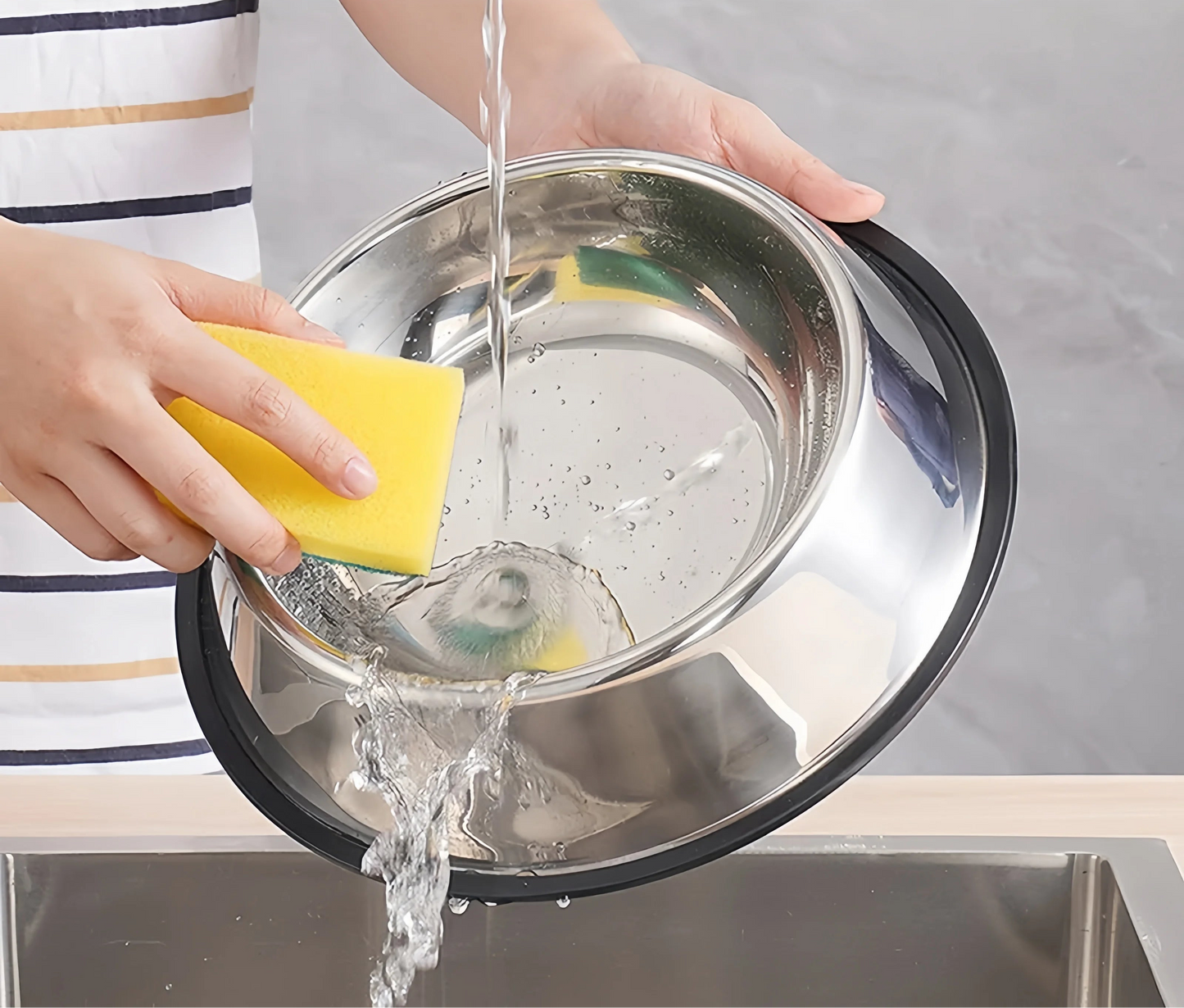 Miska ze stali nierdzewnej dla psa i kota